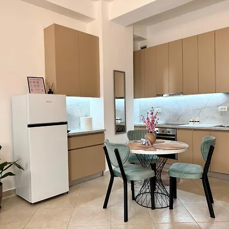 Center Cozy Apartment *